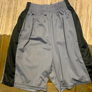 shorts size 10/12 for boy, used in good condition